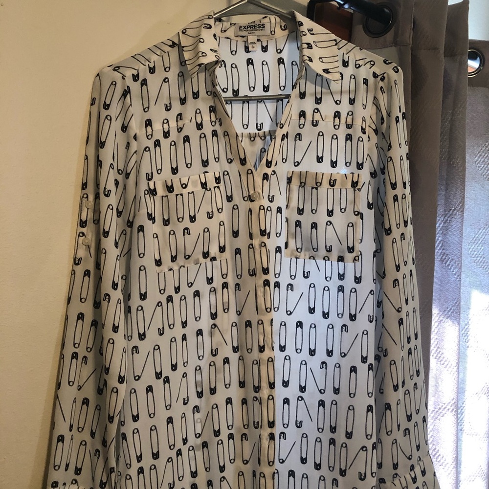 Express paper clip portofino top